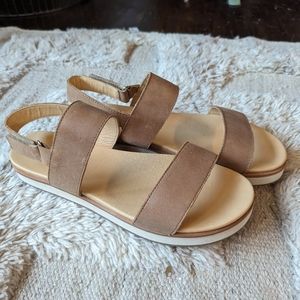 Nisolo Go-To FlatForm Sandal